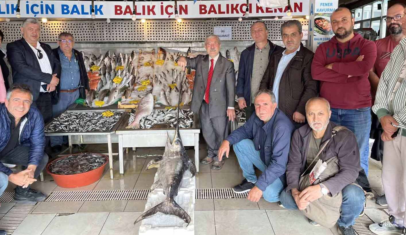 Balıkçı Kenan: Halkımız bol ve ucuz olan balığı tercih etsin